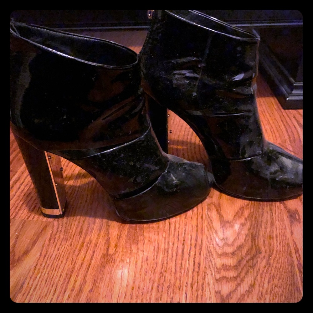 Tory Burch Black Patent Cut Out Booties - Picture 2 of 5